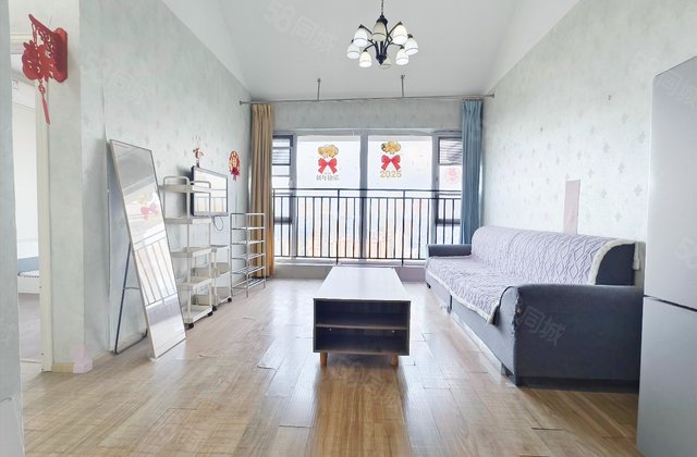 蓝光COCO国际(一期)3室2厅72㎡110万二手房图片