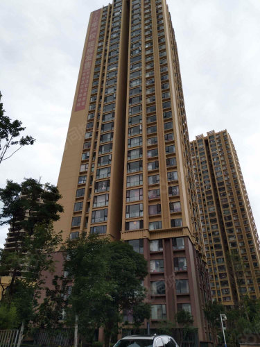 春城慧谷 吾悦广场 师大商学院旁 丽阳星城二期小三房