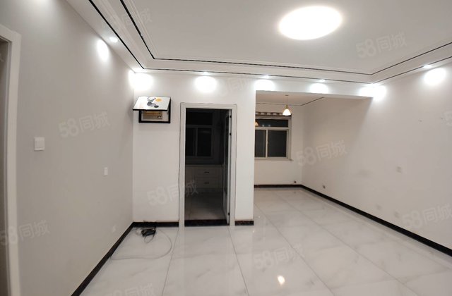 体育馆区政府 孟达国际   土城小区 两室带储实验一精装