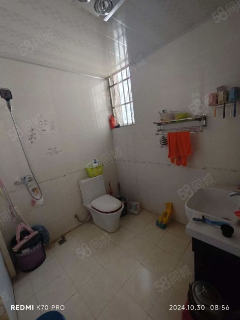 天赐良苑3室2厅1卫216㎡南北55万