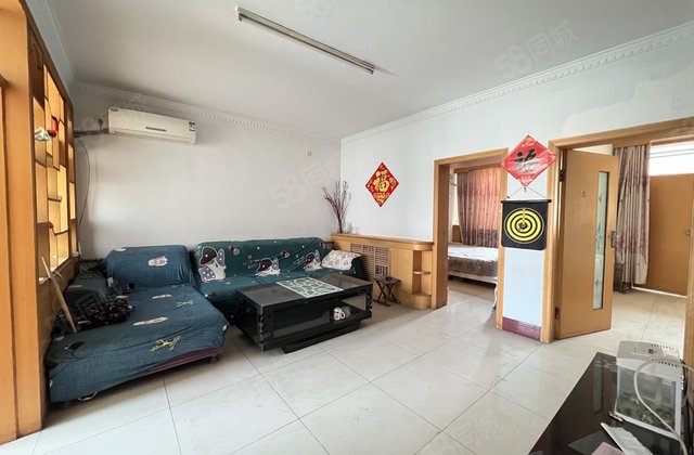 铁路安民 3楼 三室两厅 一口价51万 停车方便 免大税