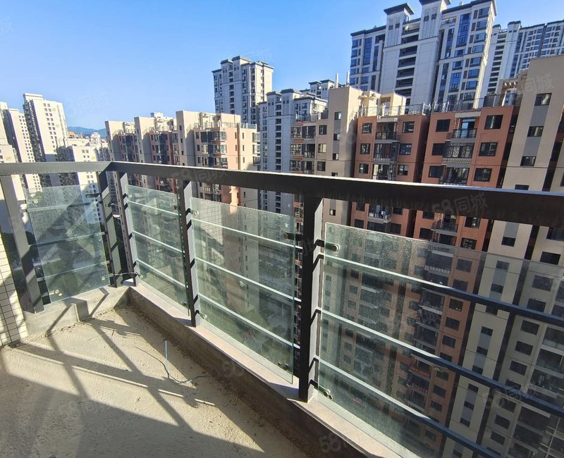 新房有证 龙辉小区高层仅11xxx边户大3房 可改4房,龙辉小区-龙岩58