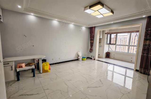 新上好房 九州国际三室两厅精装带车位免大税可按揭