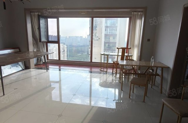 单价4000多买精装三室，好楼层，随时看房。