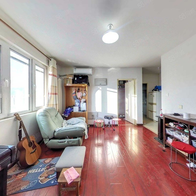 云澤嘉苑四區(qū)3室1廳1衛(wèi)81.15㎡西南175萬