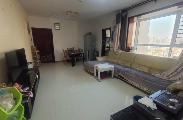 商品房金柱康城 电梯地暖三室全明 东边户前后无遮挡 中间楼层