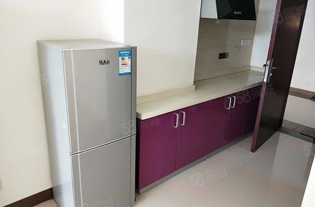 云峰花园1室1厅44.5㎡50万二手房图片