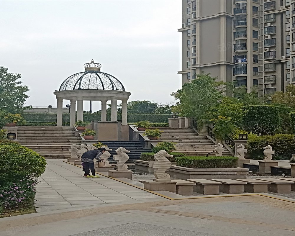 百德康桥假日城堡