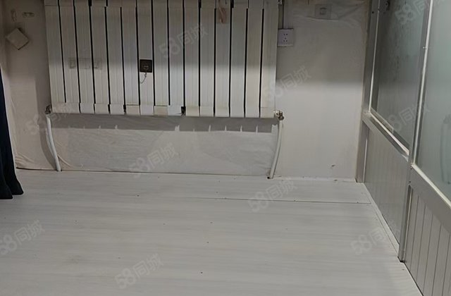 红山光华巷西8排院5室4厅200㎡110万二手房图片