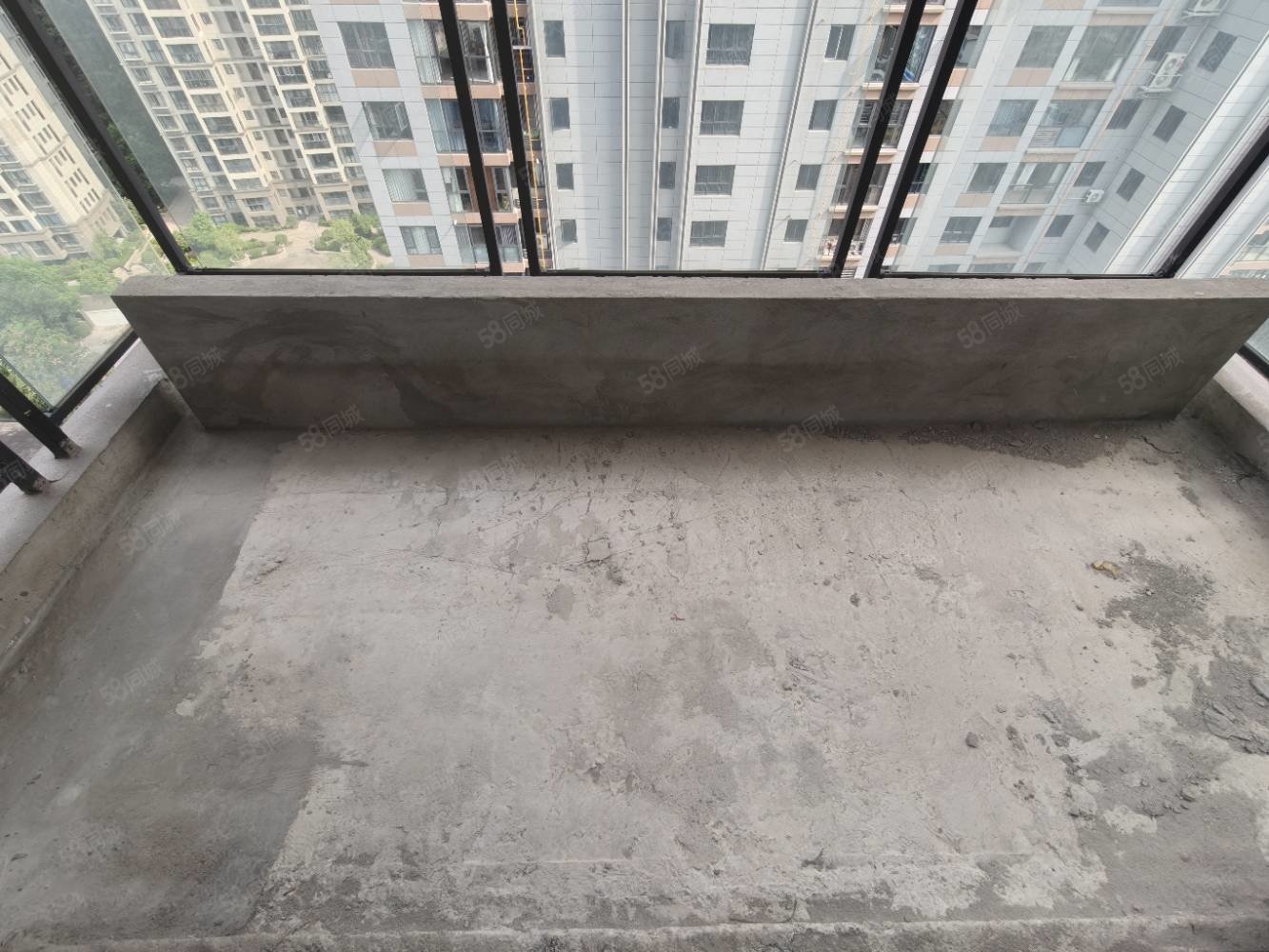 香山苑小区(张湾)3室2厅2卫106㎡南北78万