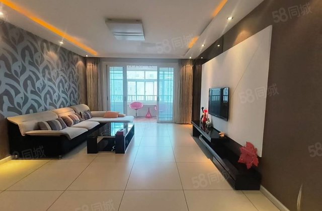 急售！水木清华文轩本部精装154平4室2厅2卫147万