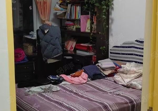 金柱绿城急售3楼边户看房子有钥匙满二房子新随时过户