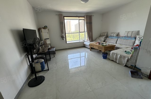 莲湖花园  电梯洋房 独梯独户 三室朝南两卫，西边户