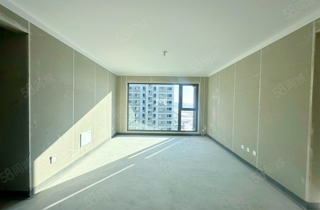 龙湖景粼天序3室2厅123㎡95万二手房图片