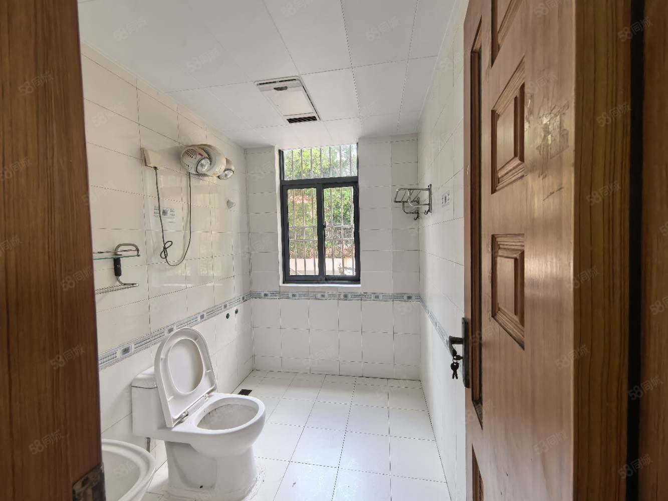 丰水源清华苑3室2厅2卫116㎡南北50万