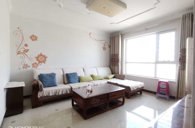 观澜一品(公寓住宅) 3房 周边配套完善