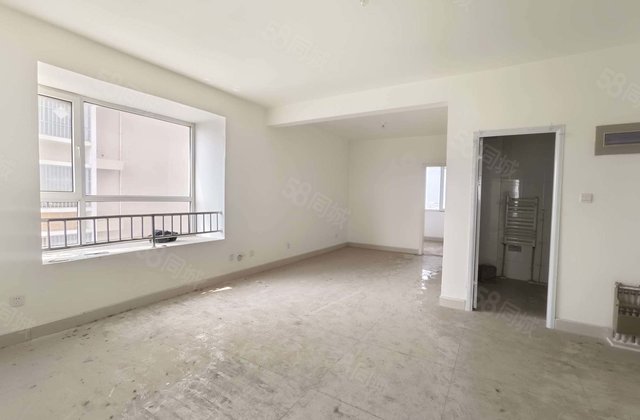 嘉明电梯房 君悦华庭 西边户新房毛坯未动 首付15%价可议！