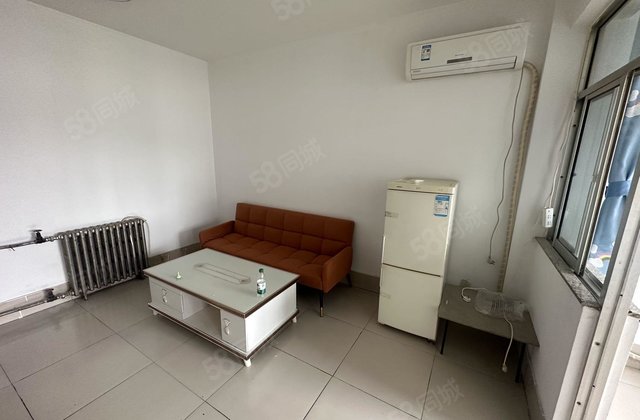 柳园路 新时代 文轩八中附近 建材组团免大税停车方便