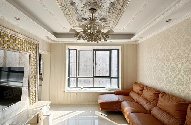 湖东景园南区3室2厅134.16㎡218万二手房图片