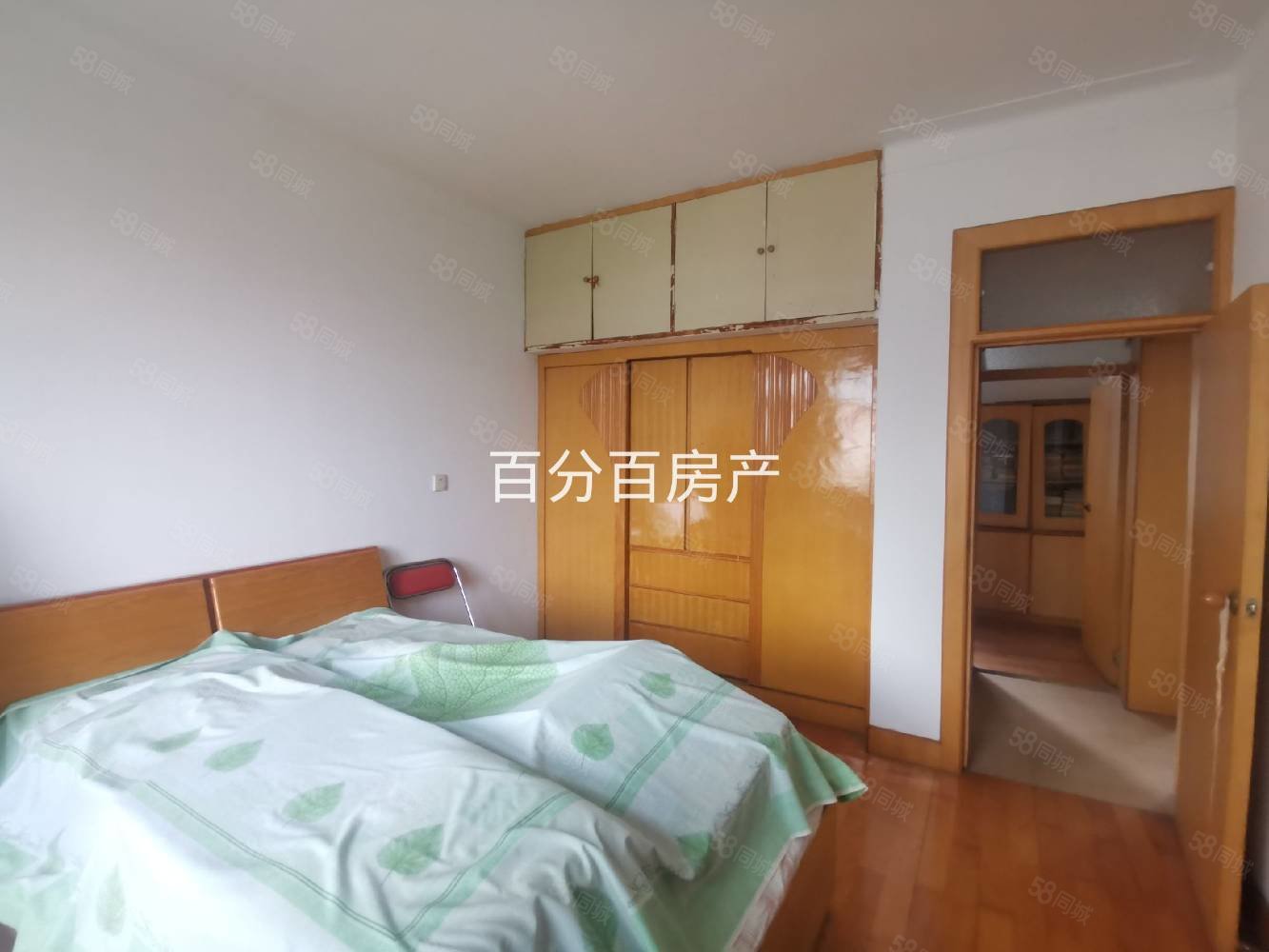 金凤苑3室2厅1卫97㎡南北38万