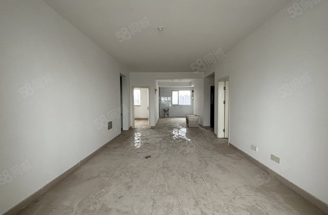 走一手 新房未住 金水湾 电梯房 三叶草户型 新城邦 香格里