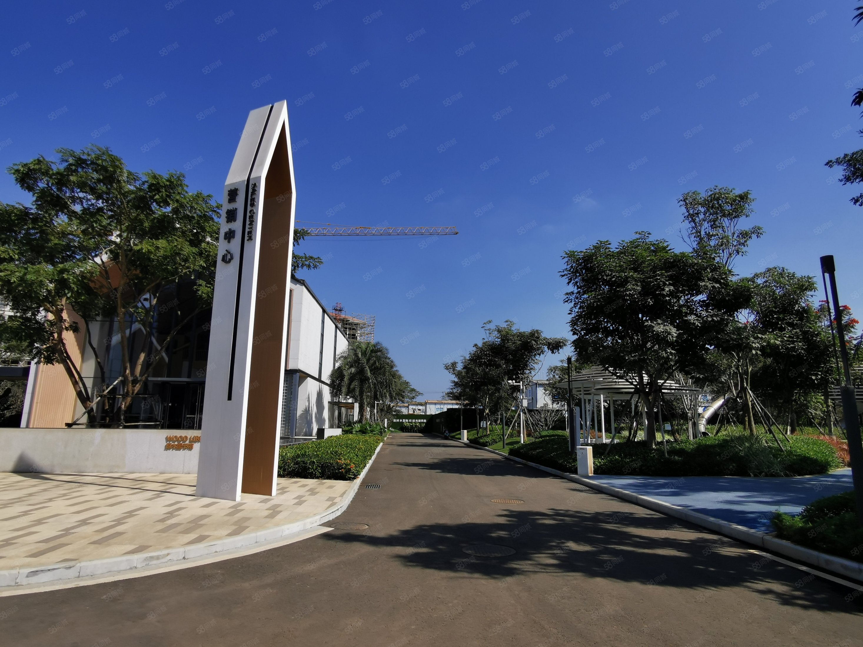 保利六千树3室2厅2卫109.66㎡南北155万