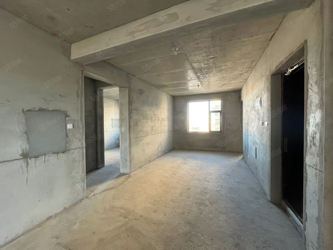 熙樾新城3室2厅2卫143㎡南北93万