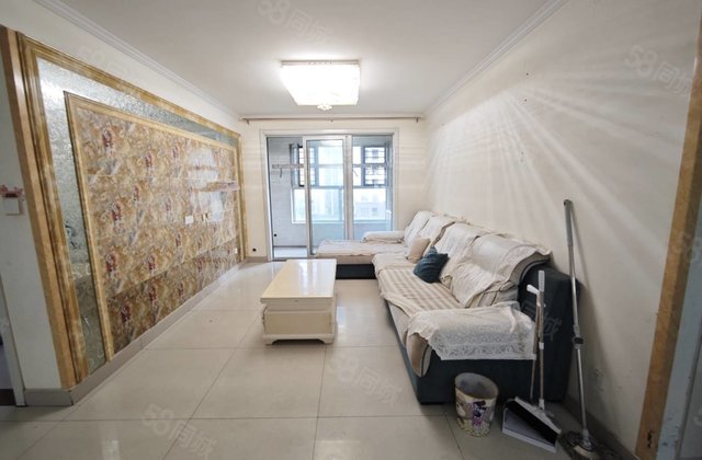 阿卡精装婚房 双卫东边户 免大税 南北通透好楼层 花园路