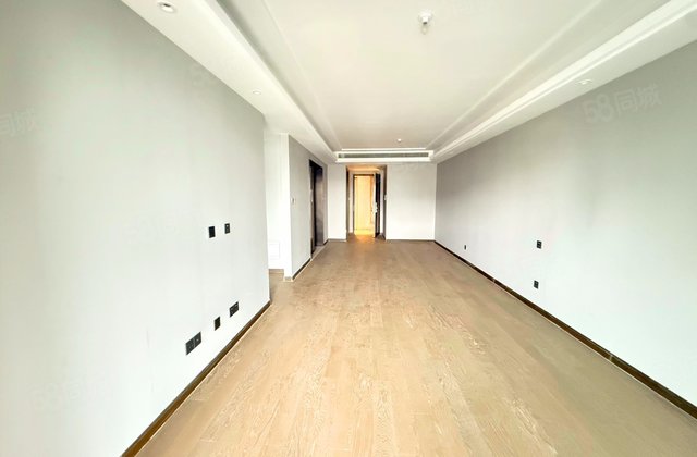 运河铂湾澜庭3室2厅118.64㎡350万二手房图片