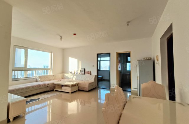 单价6000多！免大税！陈口小区 锦绣学府 边户三室两厅。