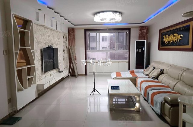 嘉禾小区A区3室2厅137㎡72万二手房图片