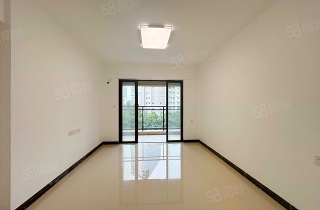 季园和府3室2厅90.41㎡135万二手房图片