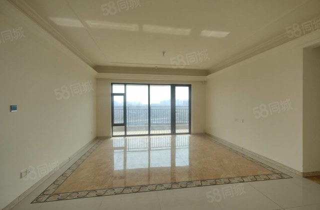 急售新房未住碧桂园翡丽湾大平层190平239.9带车位免大税