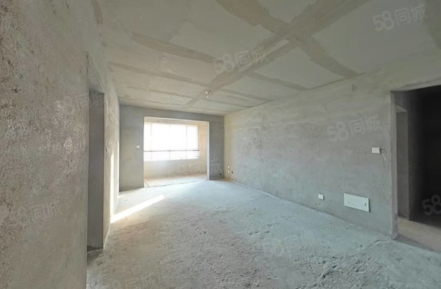 汇丰格瑞斯小镇(范县)3室2厅117㎡60万二手房图片