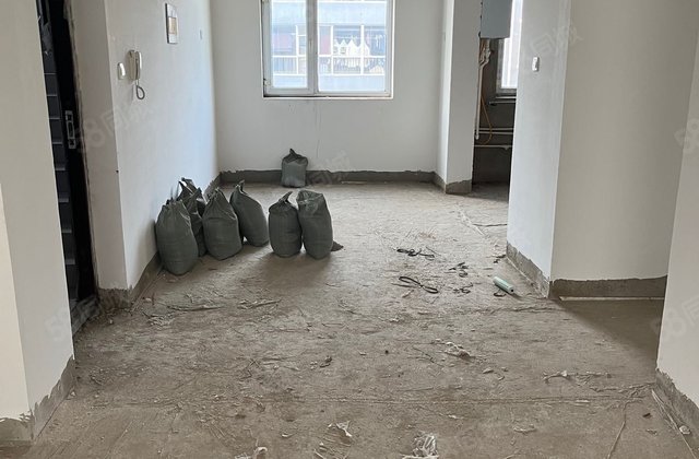 润泽未来城3室2厅130.46㎡56万二手房图片