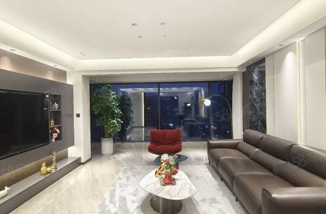 碧桂园城央壹品4室2厅143㎡105.8万二手房图片