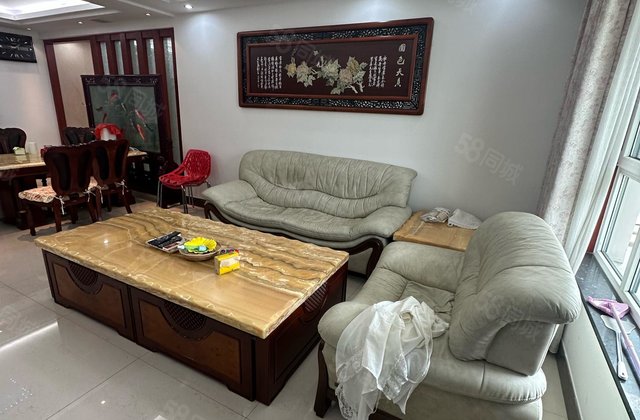 280万文轩本部老一南邻总高5层的电梯洋房好户型带有私家车库