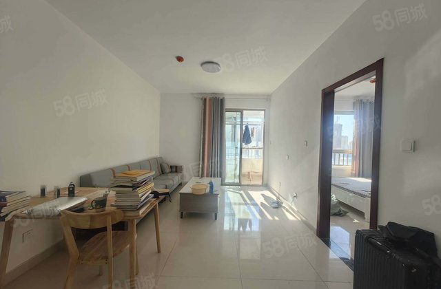 50  一实验 电梯洋房 清风和庐三室两厅 中间楼层 有证