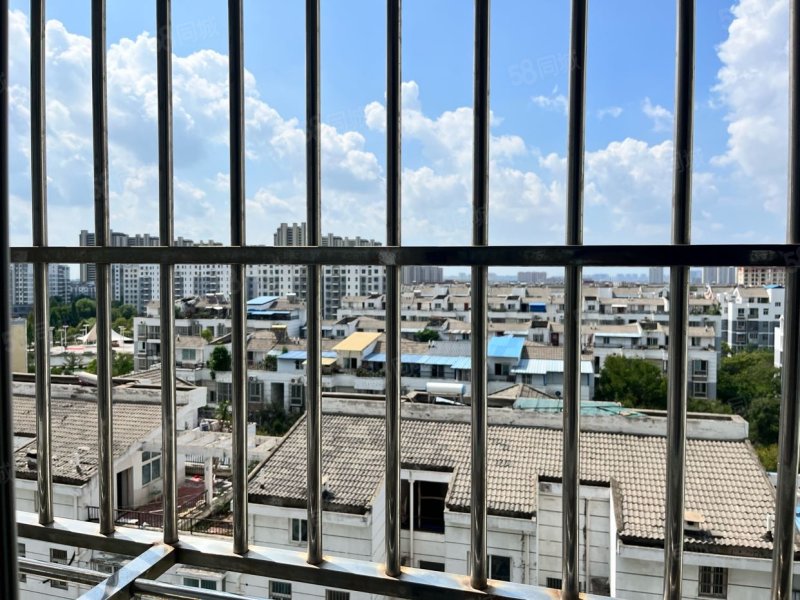 河北华日幸福里小区3室2厅1卫110㎡南41万