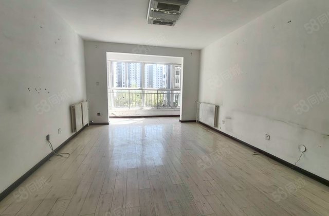 水榭花城3室2厅141.85㎡92.9万二手房图片