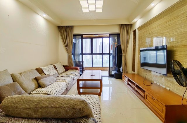 中德英伦联邦(B区)3室2厅93.73㎡210万二手房图片