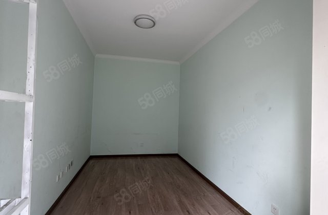 阳光新城松苑4室2厅157㎡115万二手房图片