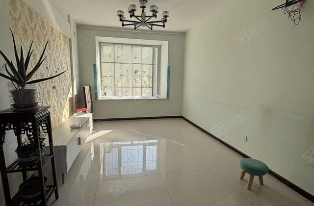 富强新城(A区)3室2厅93㎡24.5万二手房图片