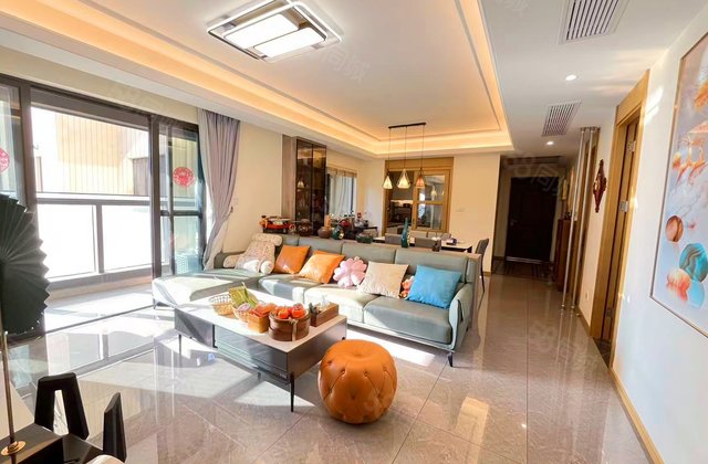 金科博翠天下4室2厅133.07㎡168万二手房图片