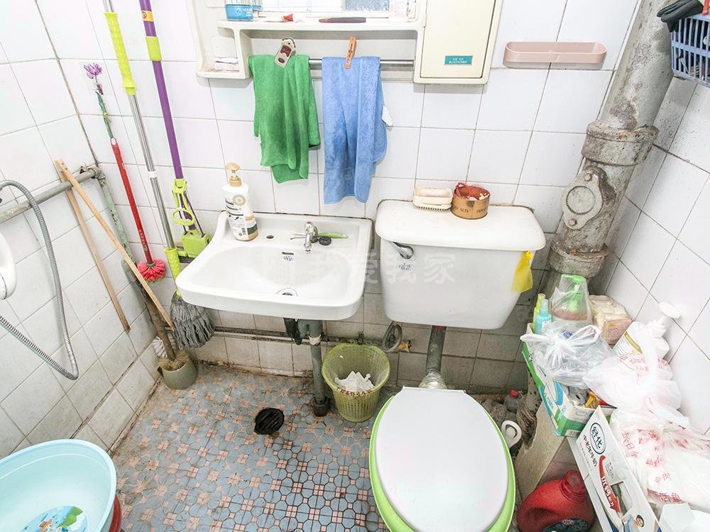 合成小區(qū)2室1廳1衛(wèi)57.57㎡東西220萬(wàn)