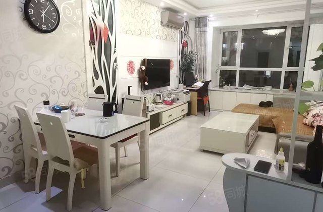 92平 星光东昌丽都(南区) 2室2厅 简单装修 房东急置换