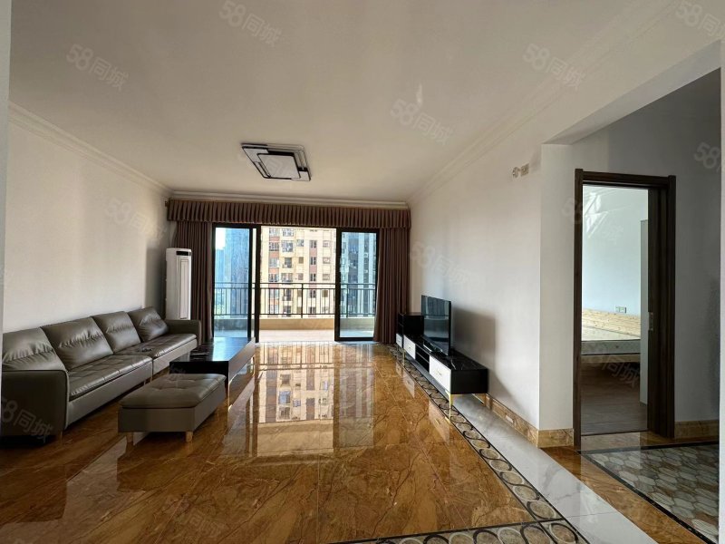 碧桂园天誉靓楼层143平方4房楼龄新