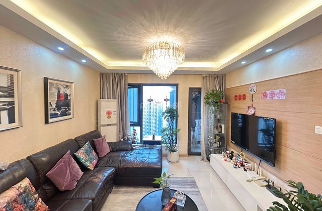 万科金润华府2室2厅65.74㎡135万二手房图片