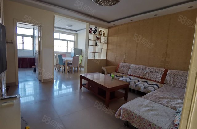 市中心五星百货多层3楼！3居，车库  仅售65.6万