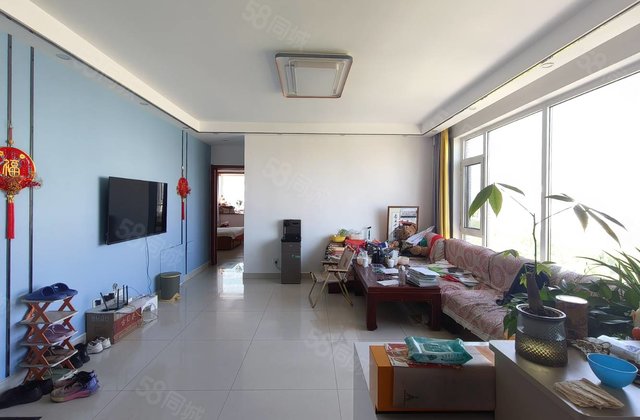 业主急售眼科医院香格里风景 电梯精装三室两厅两卫送车位储藏室